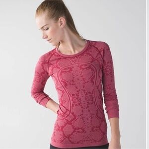 Lululemon Swiftly Tech Long Sleeve Crew Heathered Cranberry
